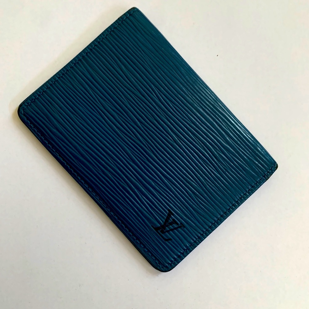 Louis Vuitton Bifold Wallet in Epi Leather